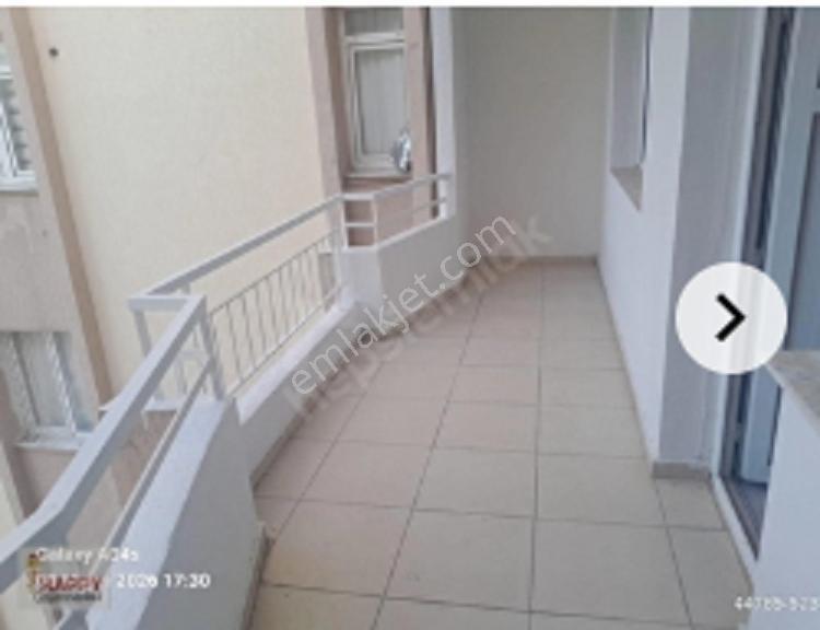 T.özal Blv. Üzerinde 3+1 Satılık Daire — fotoğraf 5