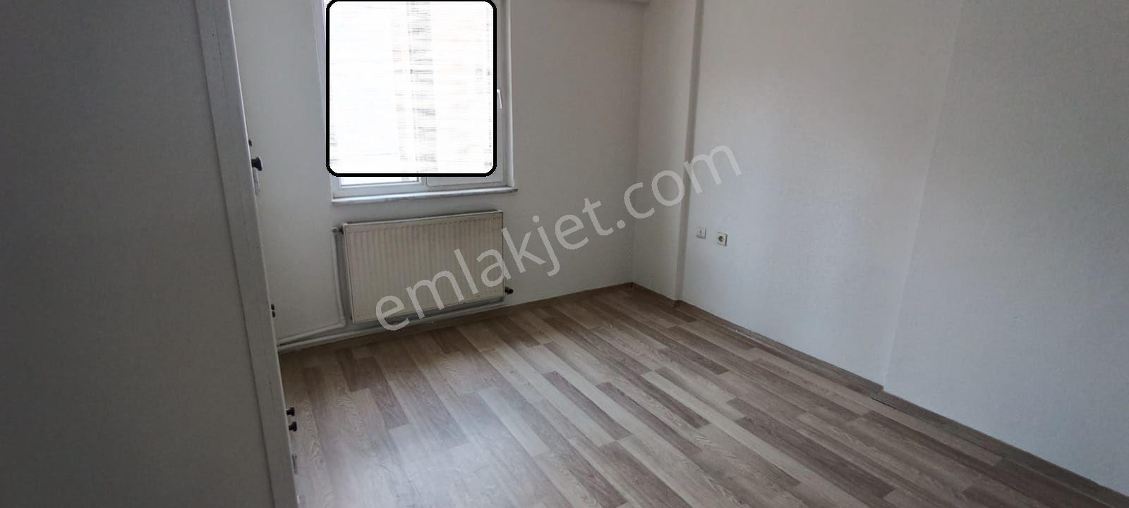 Ender Uysal Gayrimenkulden Kınıklı Bursa Caddesinde Satılık Asansörlü 2+1 Uygun Daire.. — fotoğraf 8