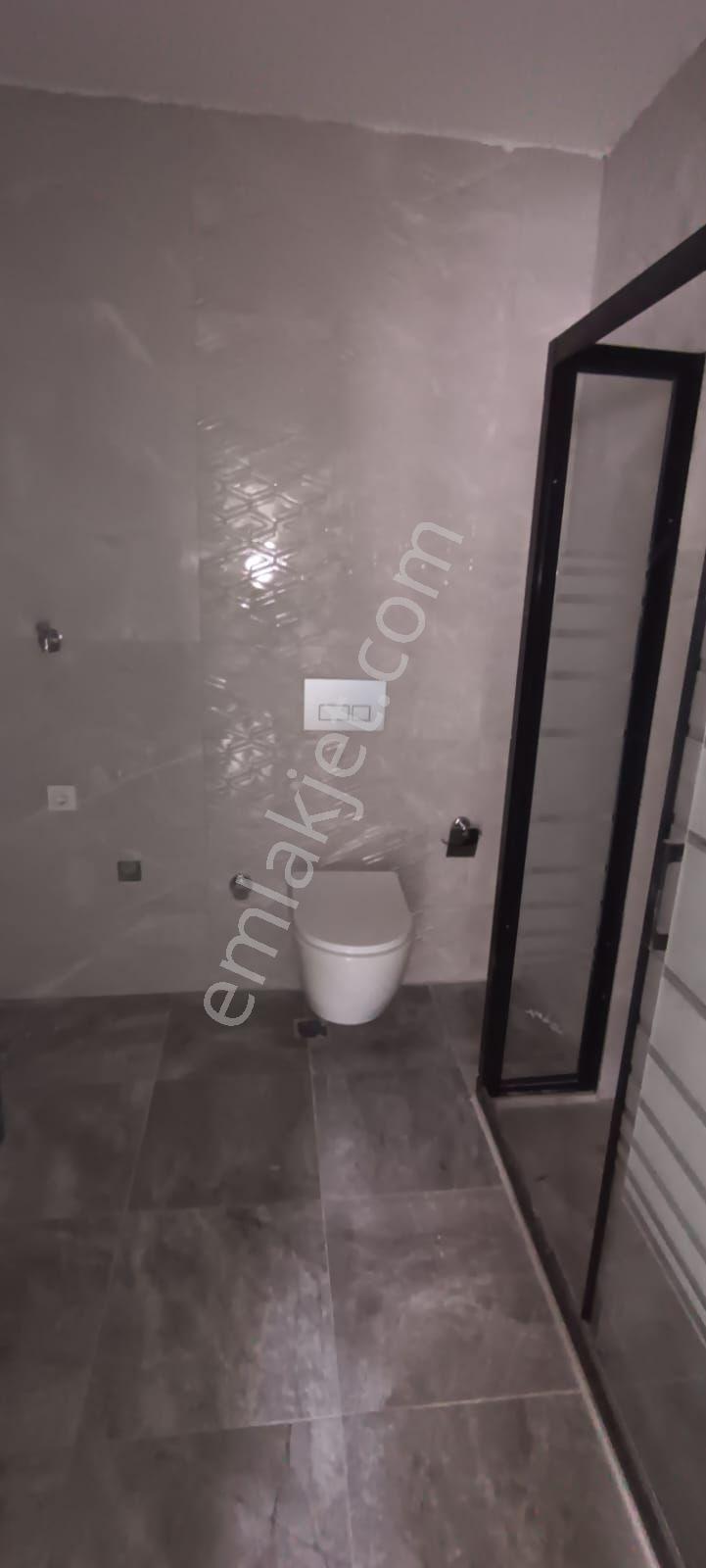 Ender Uysal Gayrimenkulden Kınıklı Bursa Caddesinde Satılık Asansörlü 2+1 Uygun Daire.. — fotoğraf 20