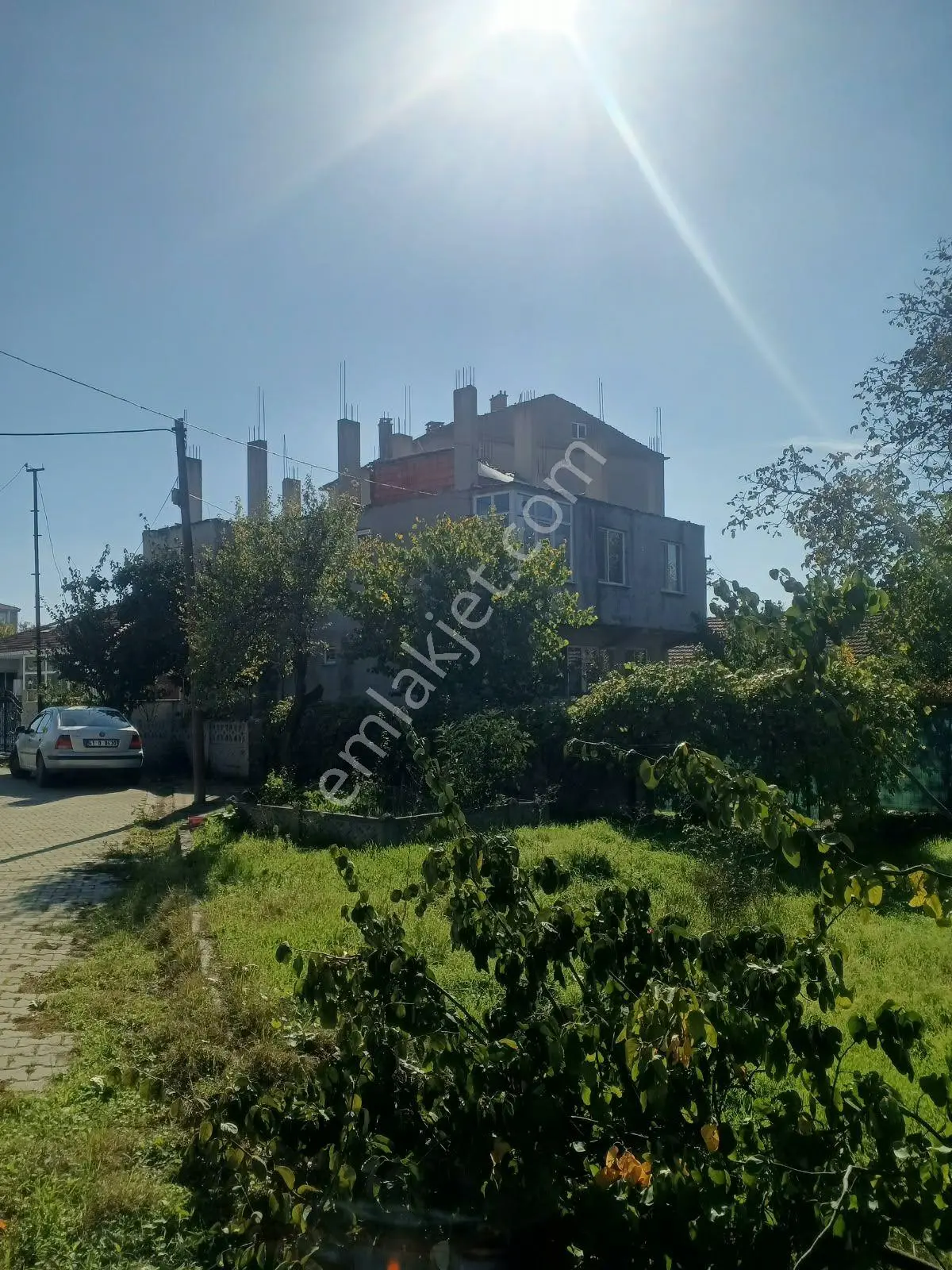 T.dağ Muratlı Muradiye Mah.de 2 Katlı Toplam Alanı 272 M2 Brüt Olan Müstakil Bahçeli Satılık Bina — fotoğraf 2