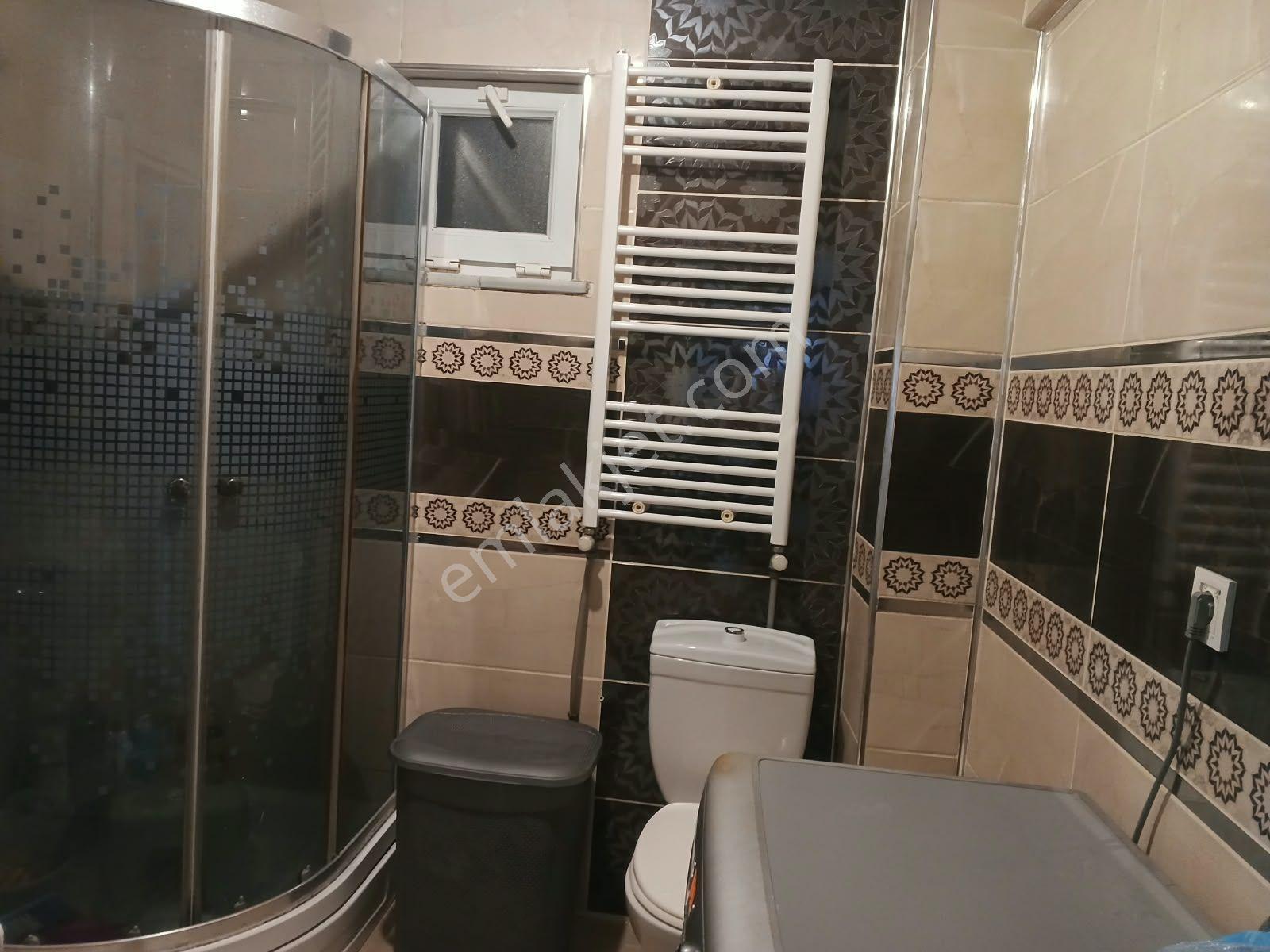 T.dağ Muratlı Muradiye Mah.de 2 Katlı Toplam Alanı 272 M2 Brüt Olan Müstakil Bahçeli Satılık Bina — fotoğraf 11