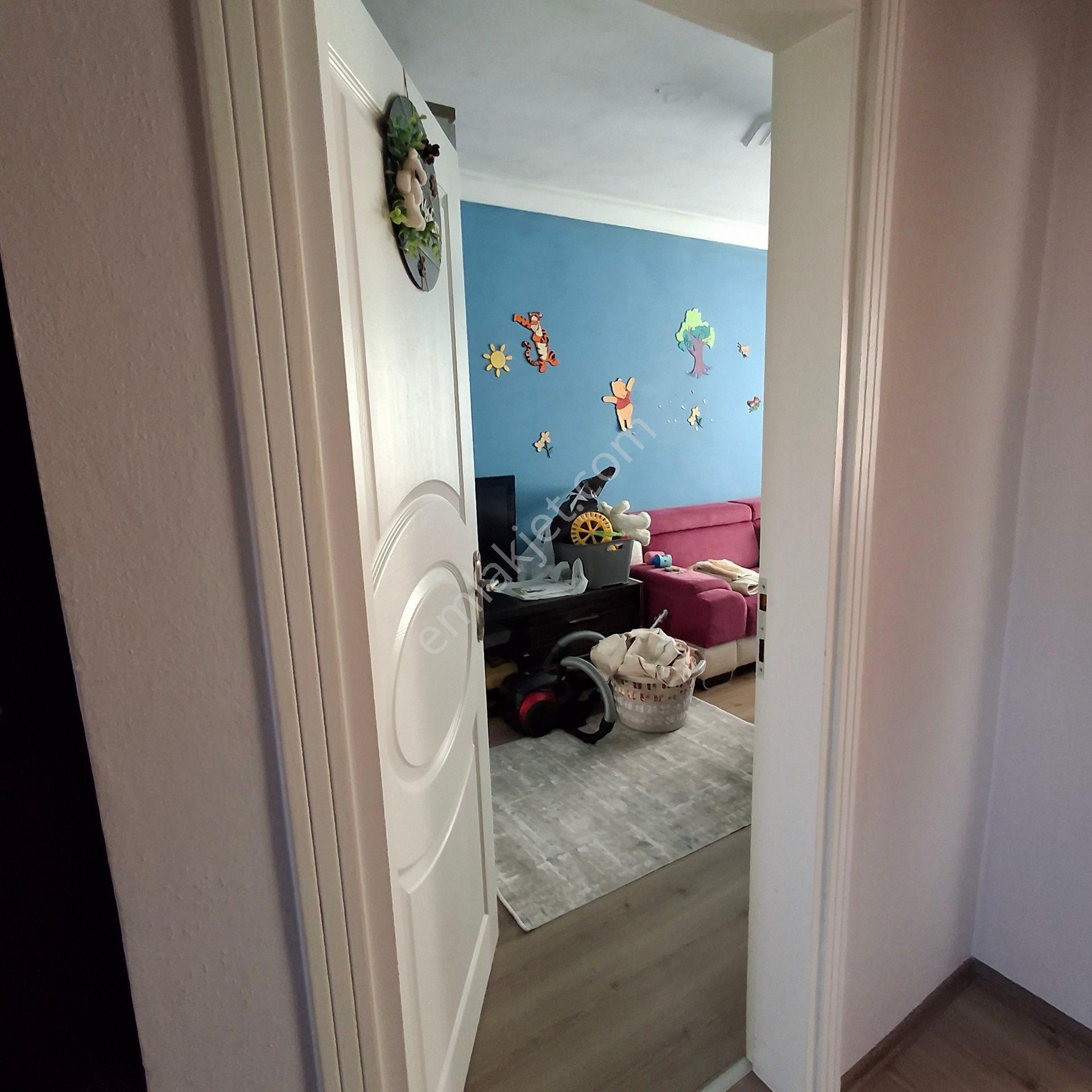 T.dağ Muratlı Muradiye Mah.de 2 Katlı Toplam Alanı 272 M2 Brüt Olan Müstakil Bahçeli Satılık Bina — fotoğraf 16