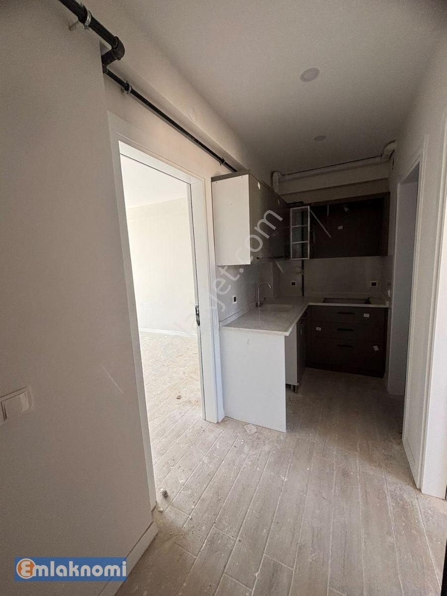 Emlaknomi'den İbrahim Hakkı Konyalı Mahallesinde Sıfır Satılık 1+1 Apartlar — fotoğraf 8