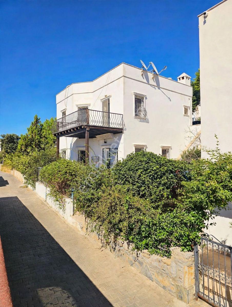 Bodrum Eskiçeşme'de Tek Tapu, Bağımsız Girişli 2 Adet 2+1 Daire — fotoğraf 11