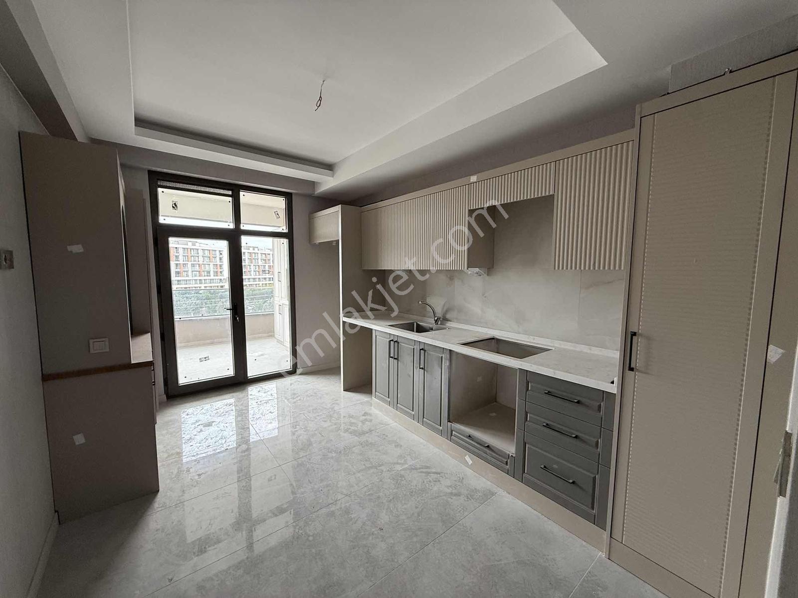Mete Konakları Yanı 2+1 Lüks Daire Satılık