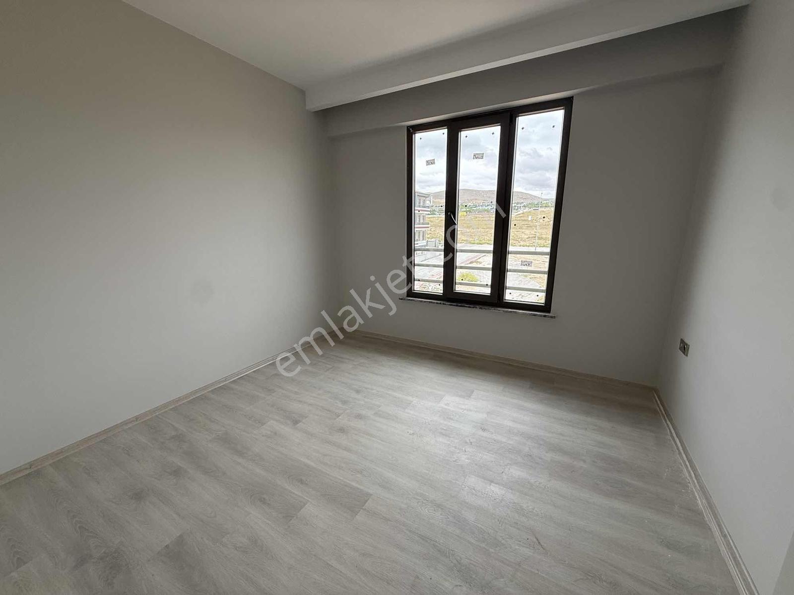 Mete Konakları Yanı 2+1 Lüks Daire Satılık — fotoğraf 15