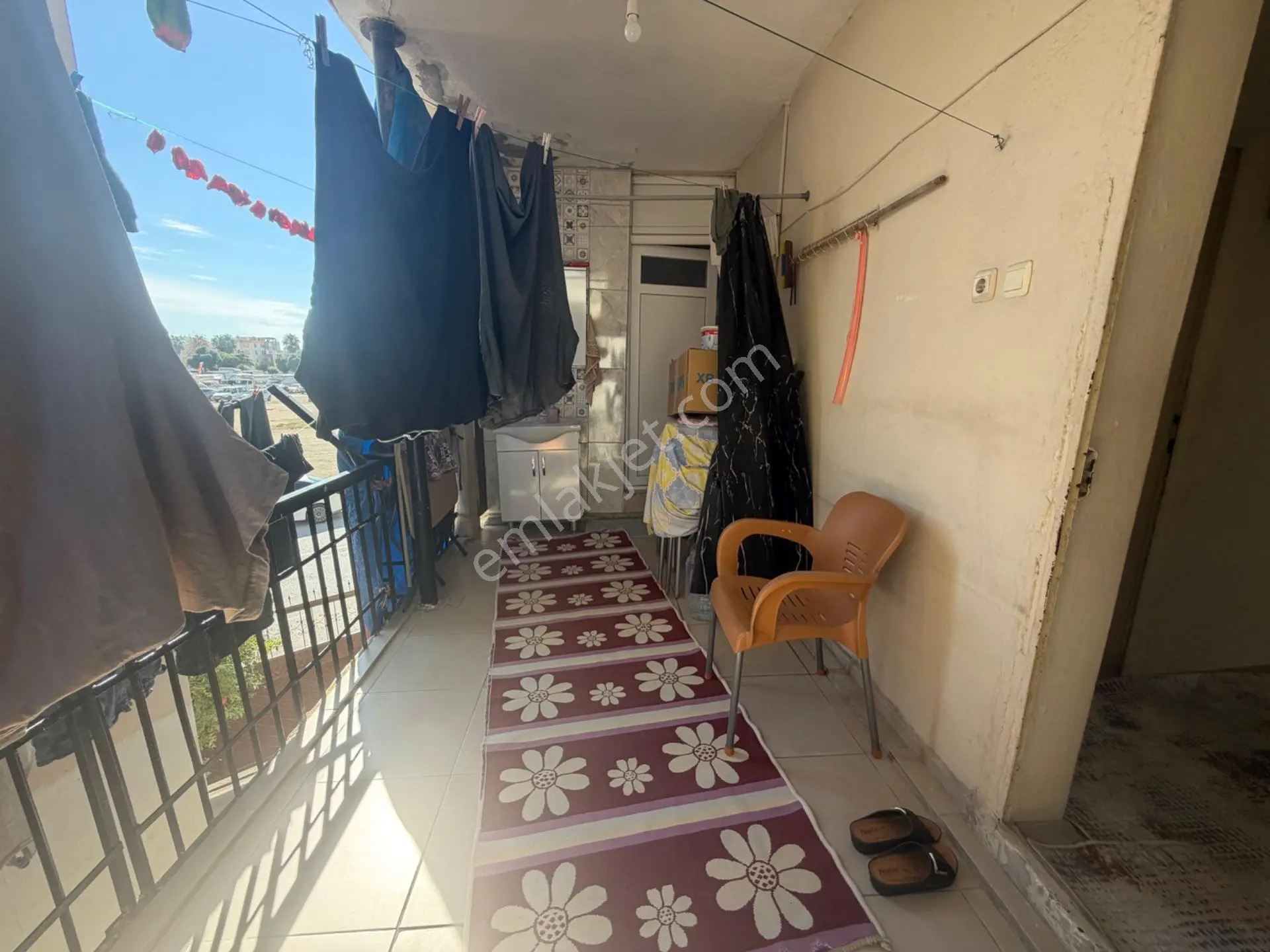 Güven Emlak’tan Mithatpaşa’da Nadir Fırsat! 3 Daire + Dükkan Tek Tapuda — fotoğraf 15