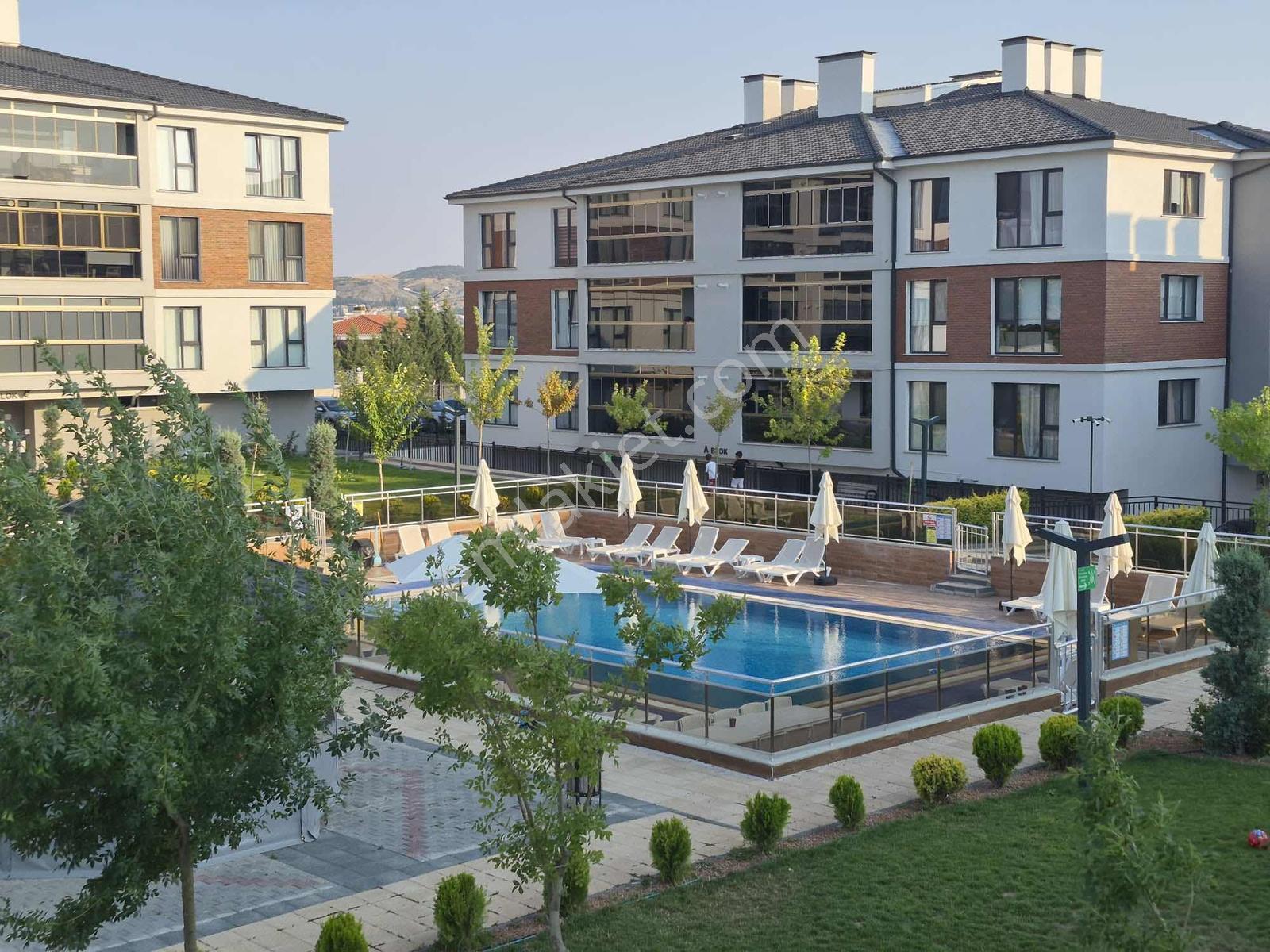 Rw Detaydan Güçlübey Vadisinde 3+1 Satılık Daire — fotoğraf 2