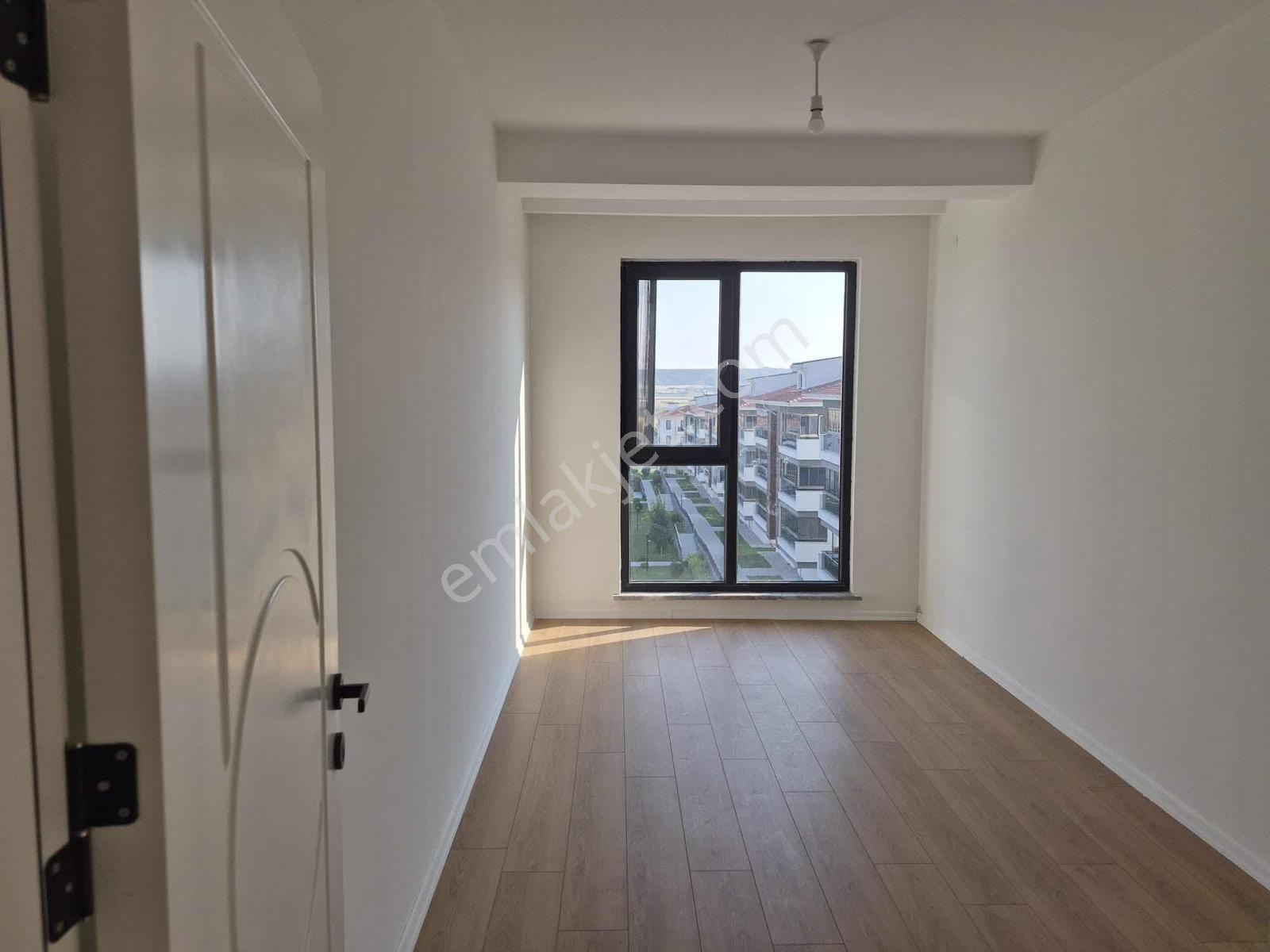 Rw Detaydan Güçlübey Vadisinde 3+1 Satılık Daire — fotoğraf 20