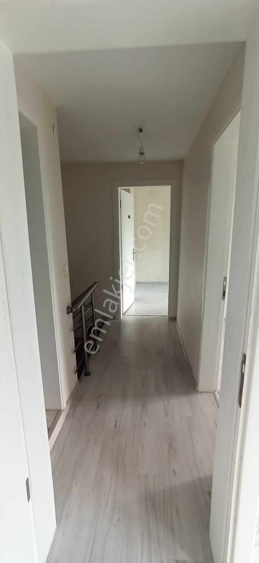 Tırpan Gayrimenkulden Mudanya Yeni Mah. 3+1 150m2 Havuzlu Lüx Dublex — fotoğraf 8
