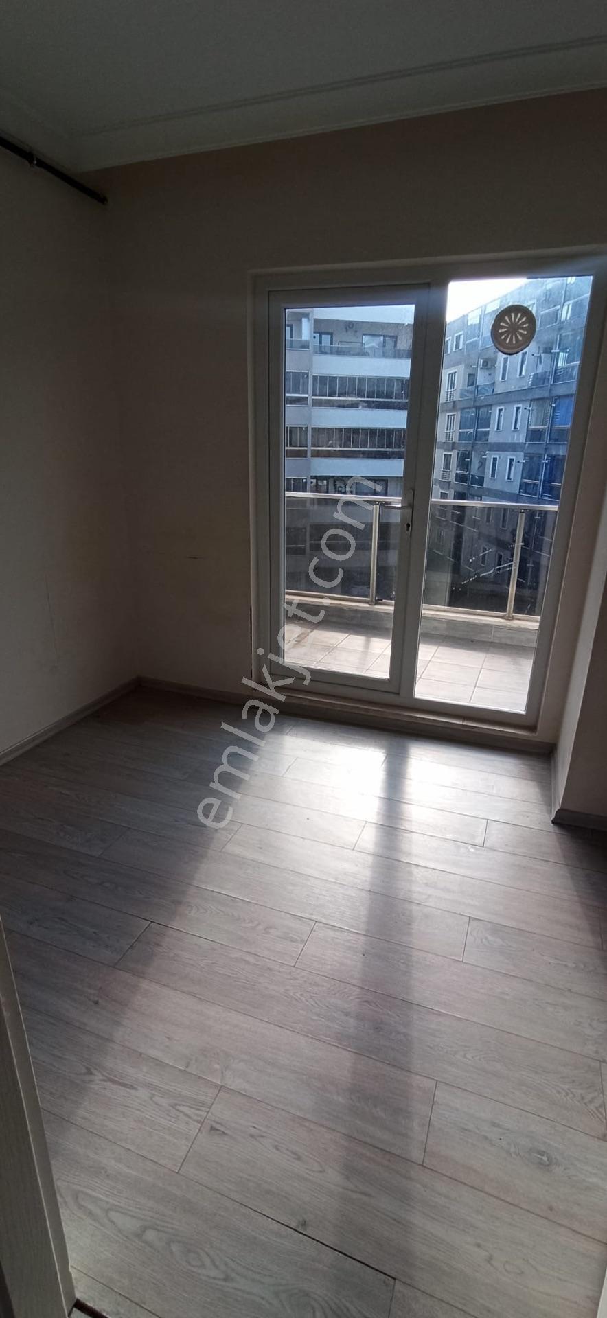 Tırpan Gayrimenkulden Mudanya Yeni Mah. 3+1 150m2 Havuzlu Lüx Dublex — fotoğraf 12