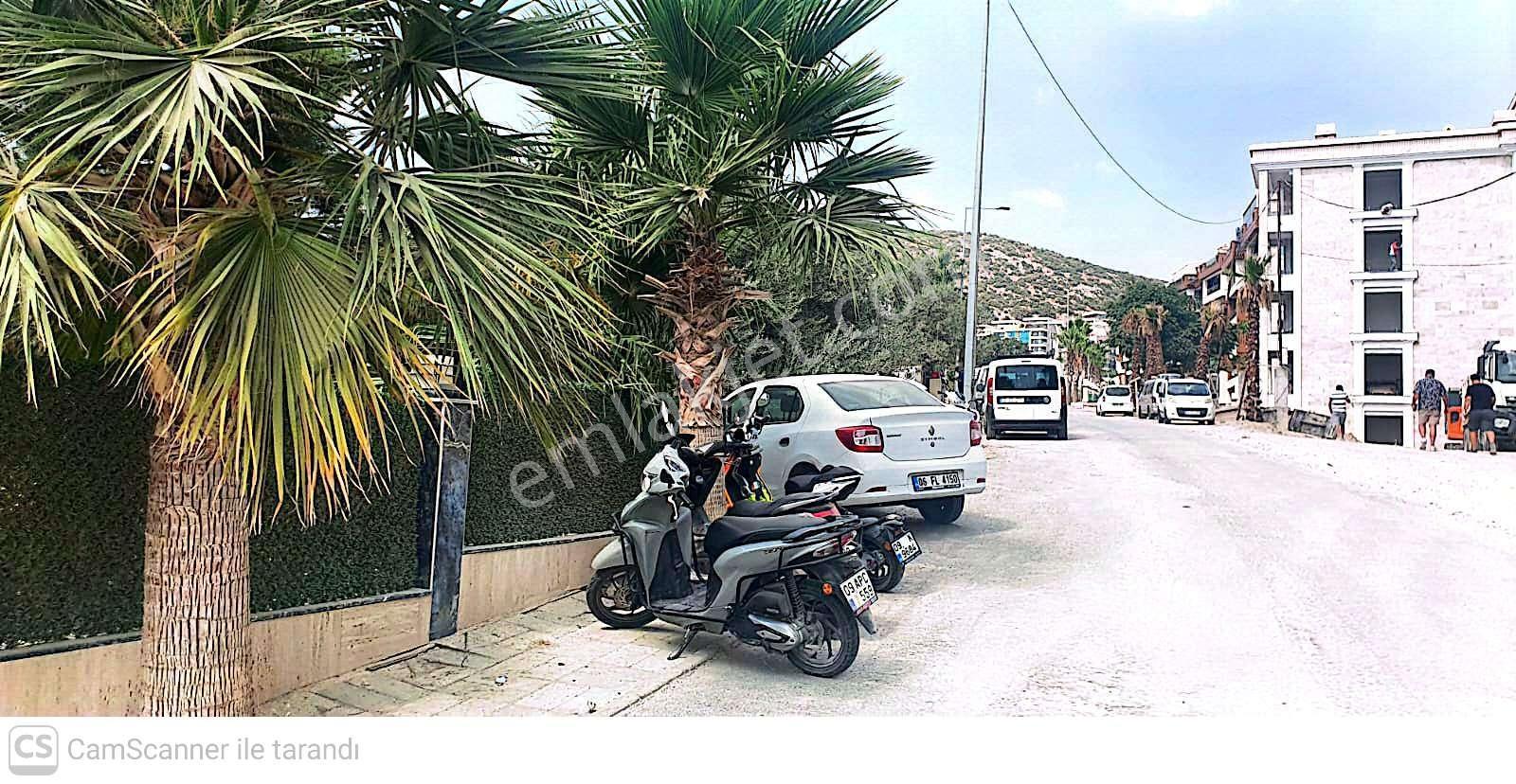 Kuşadası Ege Mahallesi'nde Satılık Arsa — fotoğraf 4