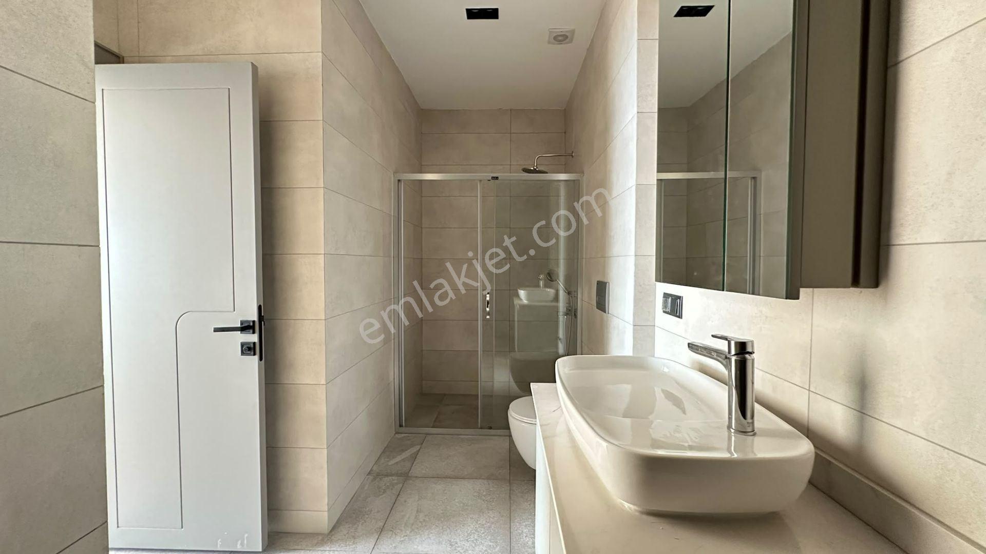 Alanya Kestelde Denize Sıfır Deniz Manzaralı 1+1 Satılık Dubleks — fotoğraf 16