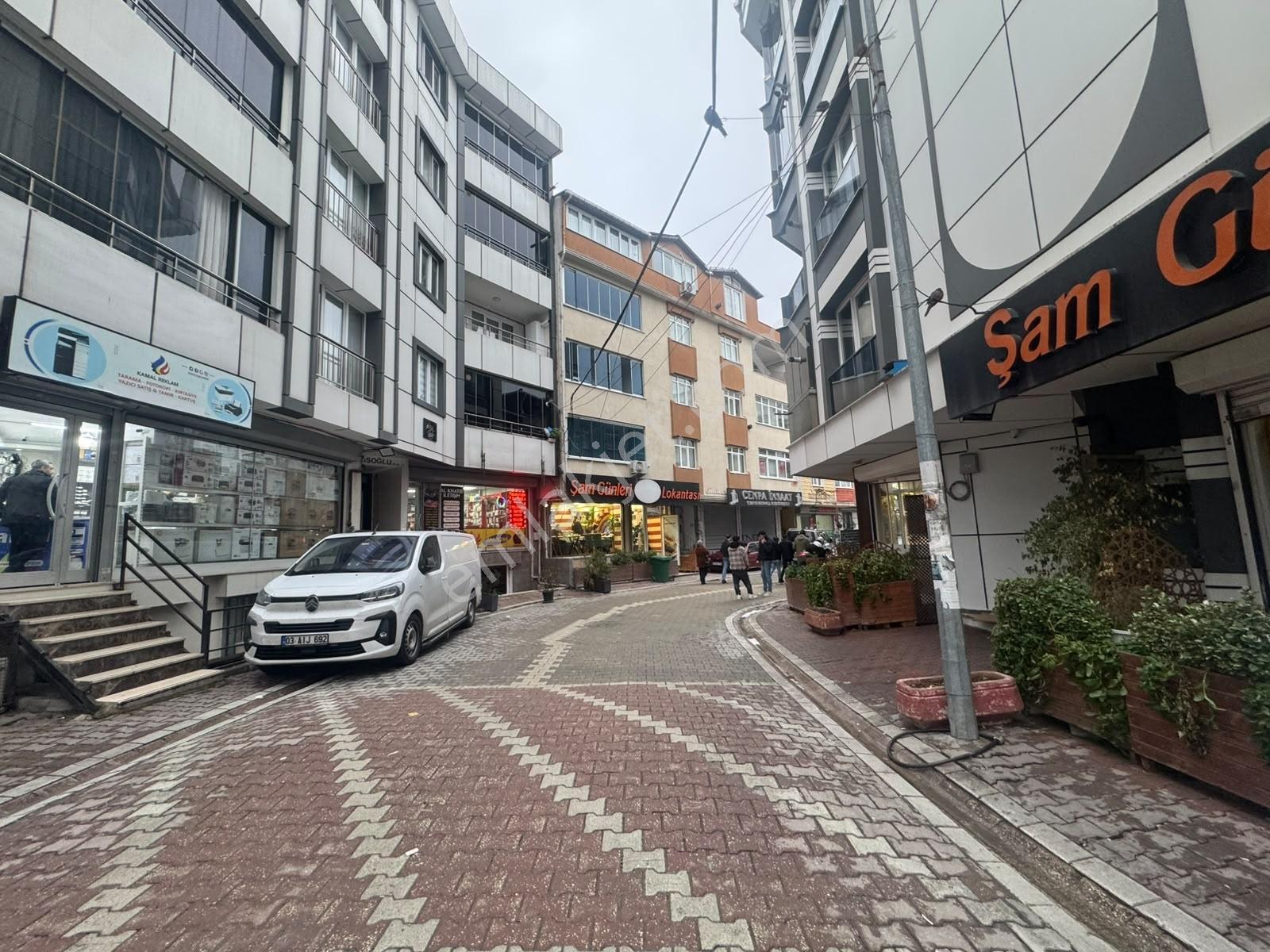 Yeni Binada Kaçırılmaz Fırsat Meydan İçi 3+1 Acil Satılık Daire — fotoğraf 3