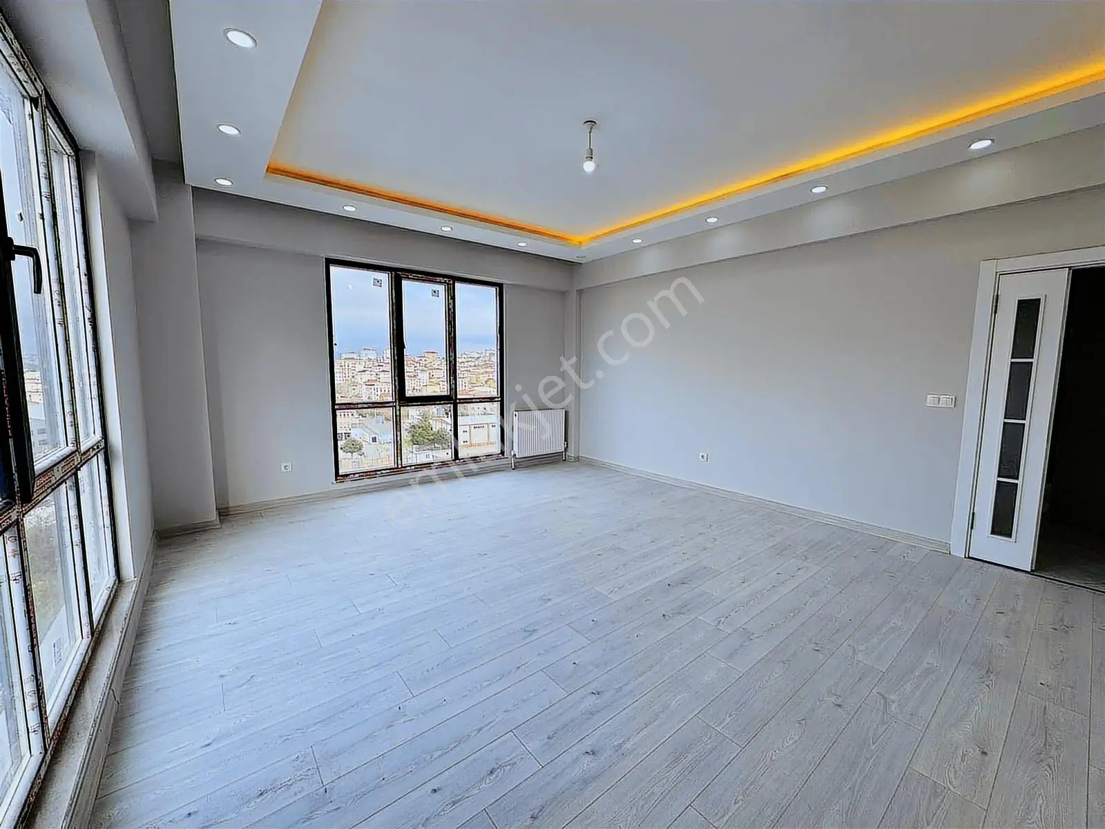 Sancaktepe Çekmeköy Sınırı Cadde Üzeri Satılık 130 M2 3+1 Daire — fotoğraf 7