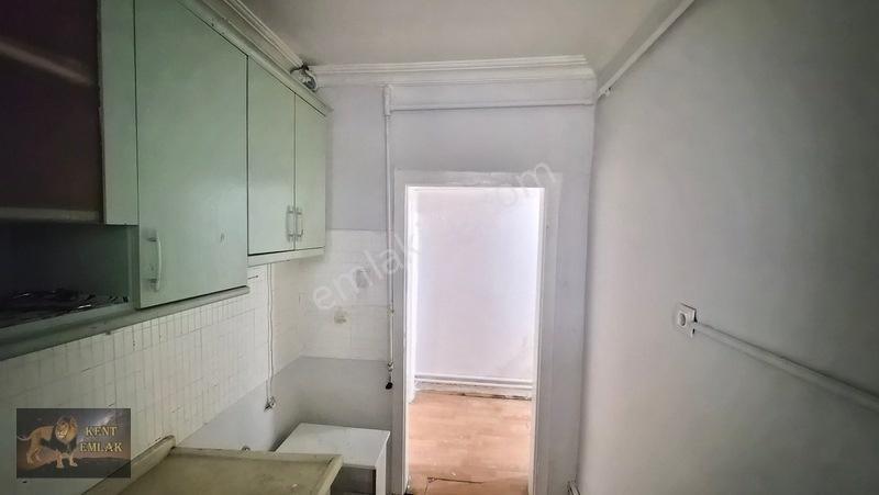 Kent Emlaktan Abidinpaşada Kot-2 De 2+1 Satılık Bahçe Katı Daire — fotoğraf 6