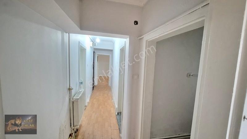 Kent Emlaktan Abidinpaşada Kot-2 De 2+1 Satılık Bahçe Katı Daire — fotoğraf 8