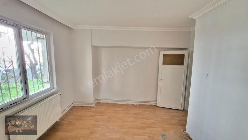 Kent Emlaktan Abidinpaşada Kot-2 De 2+1 Satılık Bahçe Katı Daire — fotoğraf 11