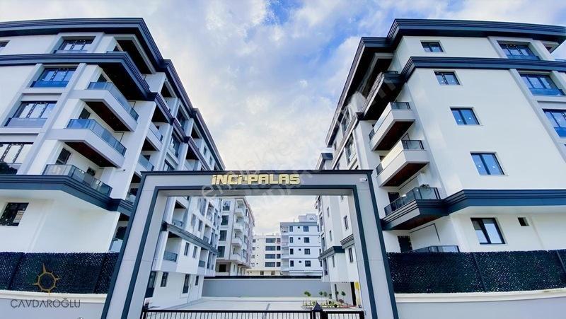 İncesuda Ana Yola Cephe Site İçerisinde Satılık Lüks 1+1 Daire