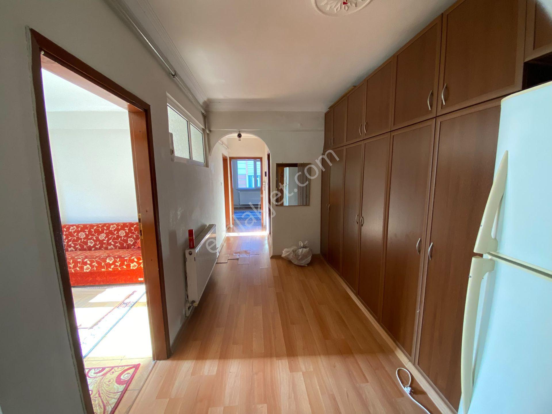 Menderes Mah Türkiye Emlak 2+1 Köşebaşı 3.kat 110m² Daire — fotoğraf 18