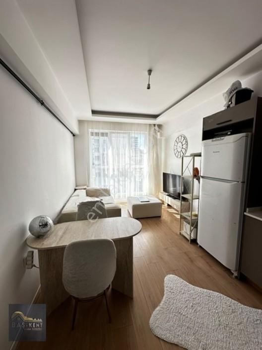 Şükrü Paşada Acil Satılık 1+1 4 Yılık İskanlı Kiracılı Lüx Daire — fotoğraf 4