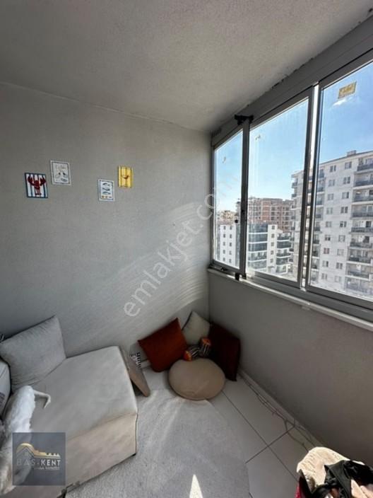Şükrü Paşada Acil Satılık 1+1 4 Yılık İskanlı Kiracılı Lüx Daire — fotoğraf 8