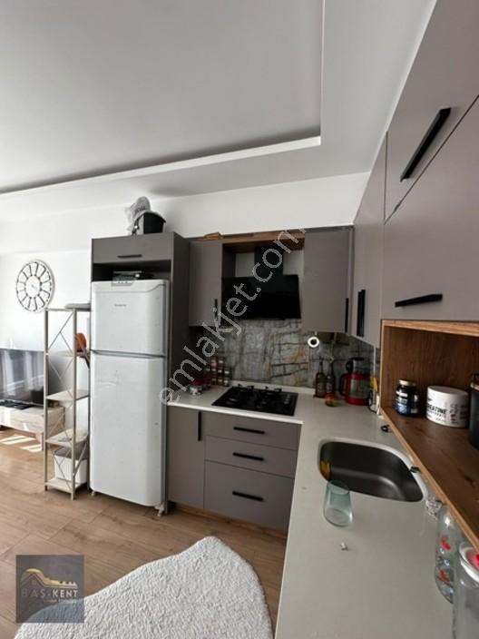 Şükrü Paşada Acil Satılık 1+1 4 Yılık İskanlı Kiracılı Lüx Daire — fotoğraf 11