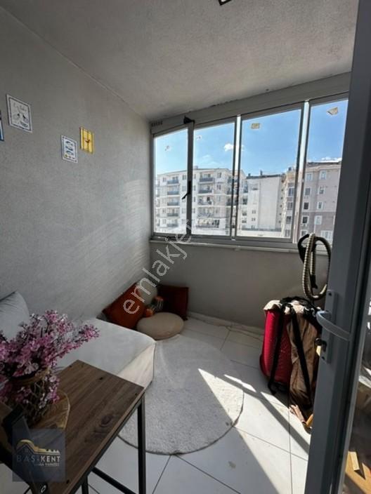 Şükrü Paşada Acil Satılık 1+1 4 Yılık İskanlı Kiracılı Lüx Daire — fotoğraf 19