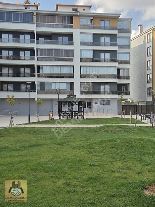 Derinpark Sitesi'nde Tramvaya Yakın, 3+1, 120m² Yerden Isıtma — fotoğraf 2