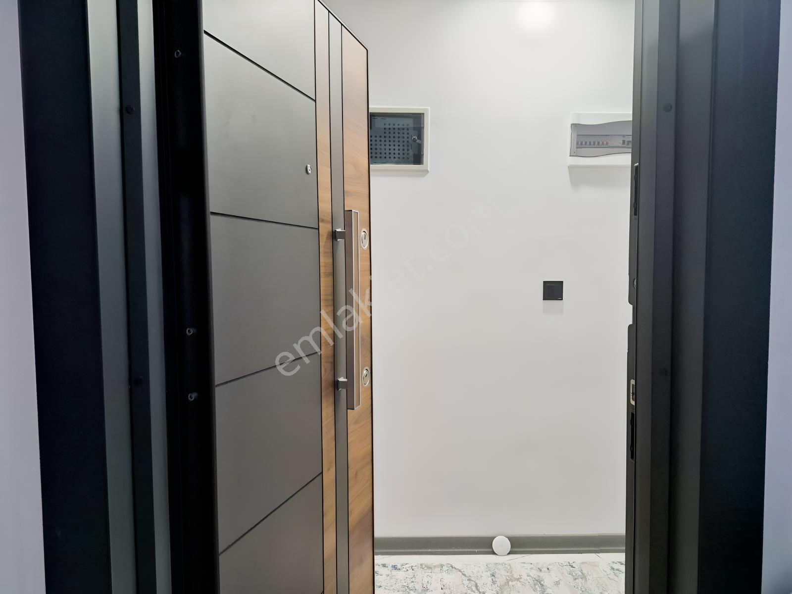 Rw Detay'dan Çamlıca'da Satılık 3+1daire — fotoğraf 3