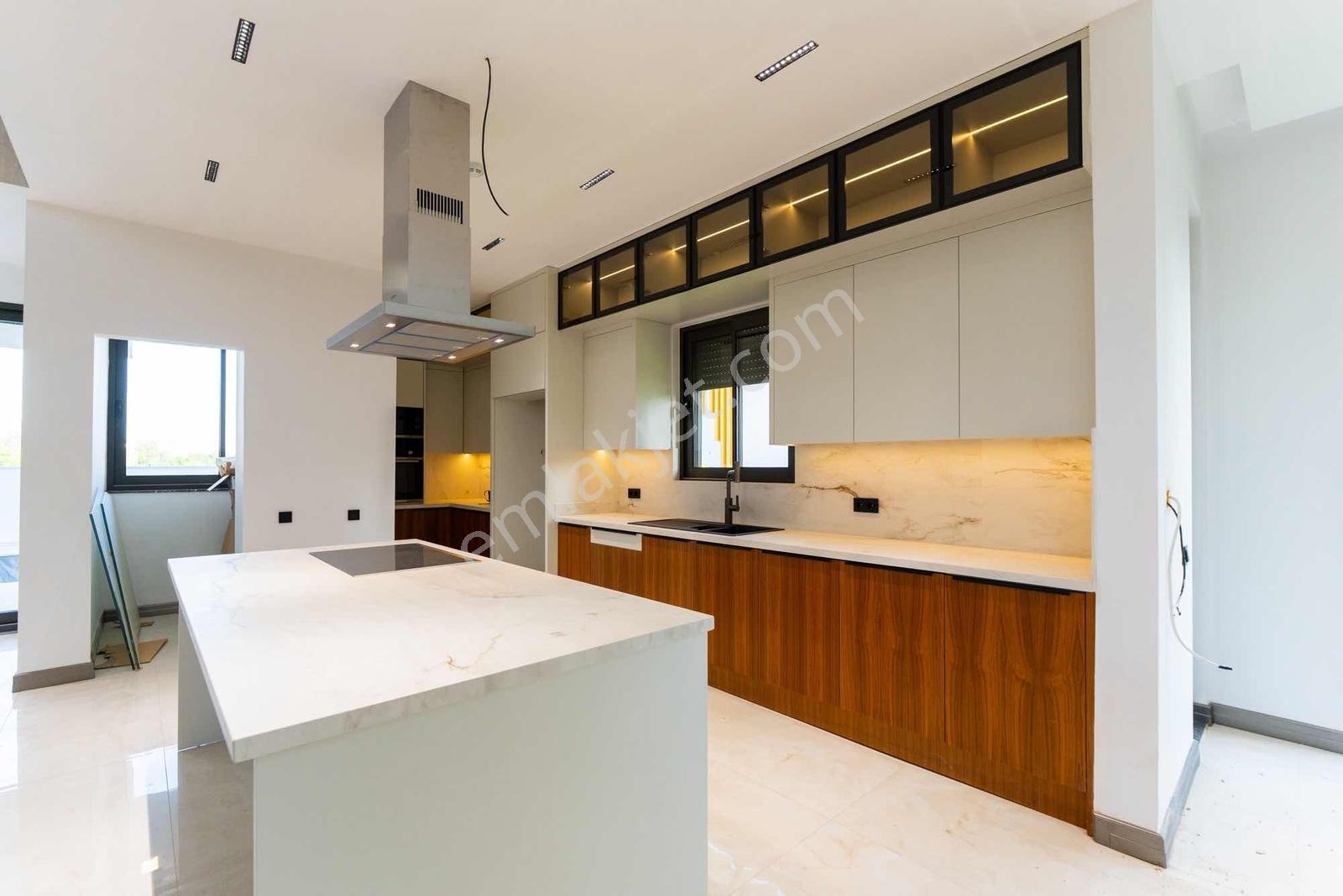 Müstakil Yaşamın En Prestijli Hali | 5+1 Ultra Lüks Villa — fotoğraf 6