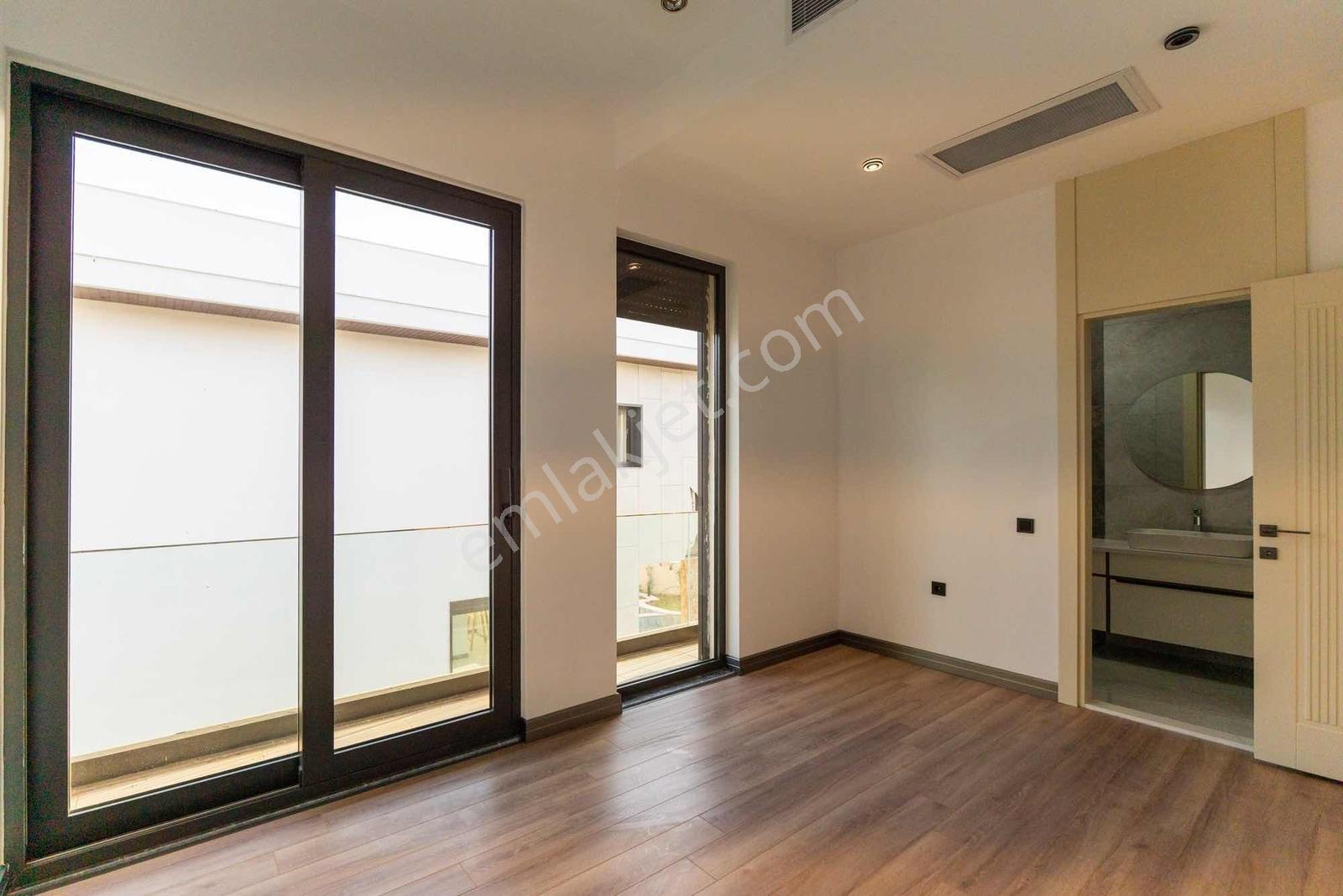 Müstakil Yaşamın En Prestijli Hali | 5+1 Ultra Lüks Villa — fotoğraf 23