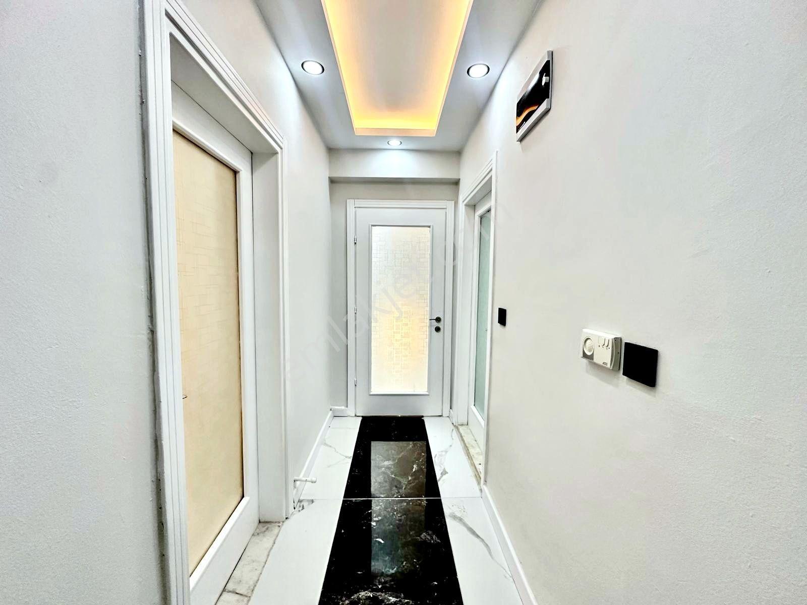 ⫸best Emlaktan⫷akçay'da Şok Fırsat! Lüks Tasarımıyla İçi Komple Yenilenmiş 1+1 Geniş Daire — fotoğraf 14
