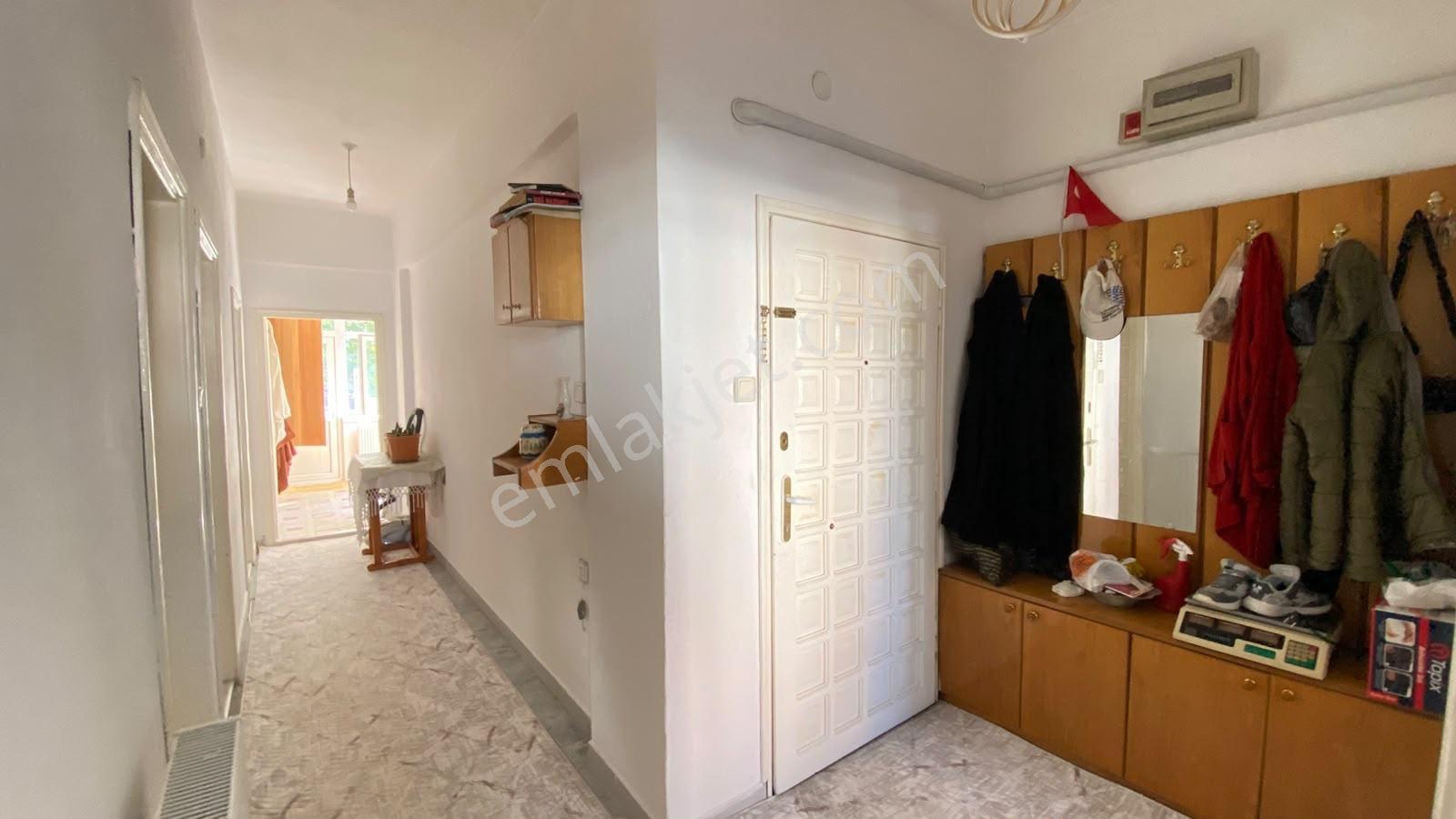 Vip Gayrimenkul'den Çarşı Merkezinde 2. Kat 2+1 Daire — fotoğraf 5