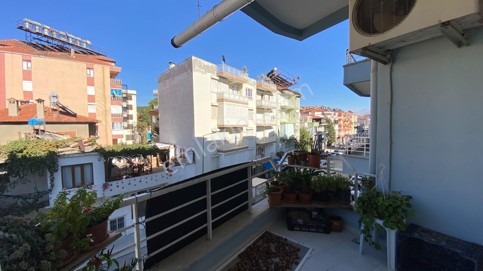 Vip Gayrimenkul'den Çarşı Merkezinde 2. Kat 2+1 Daire — fotoğraf 17