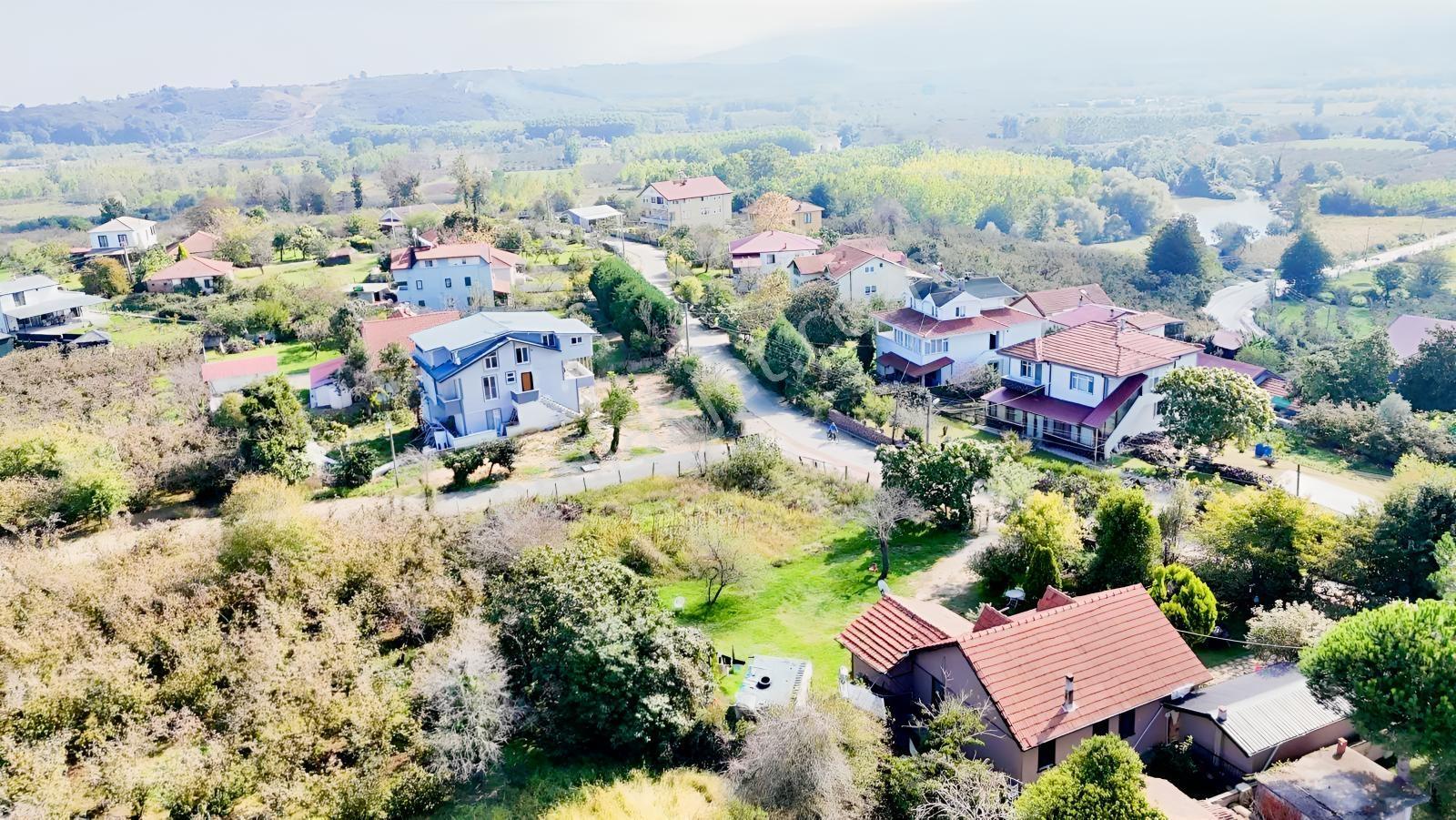 Balcıoğlundan Caferiye'de Deniz Ve Göl Manzaralı İmarlı Arsalar — fotoğraf 4