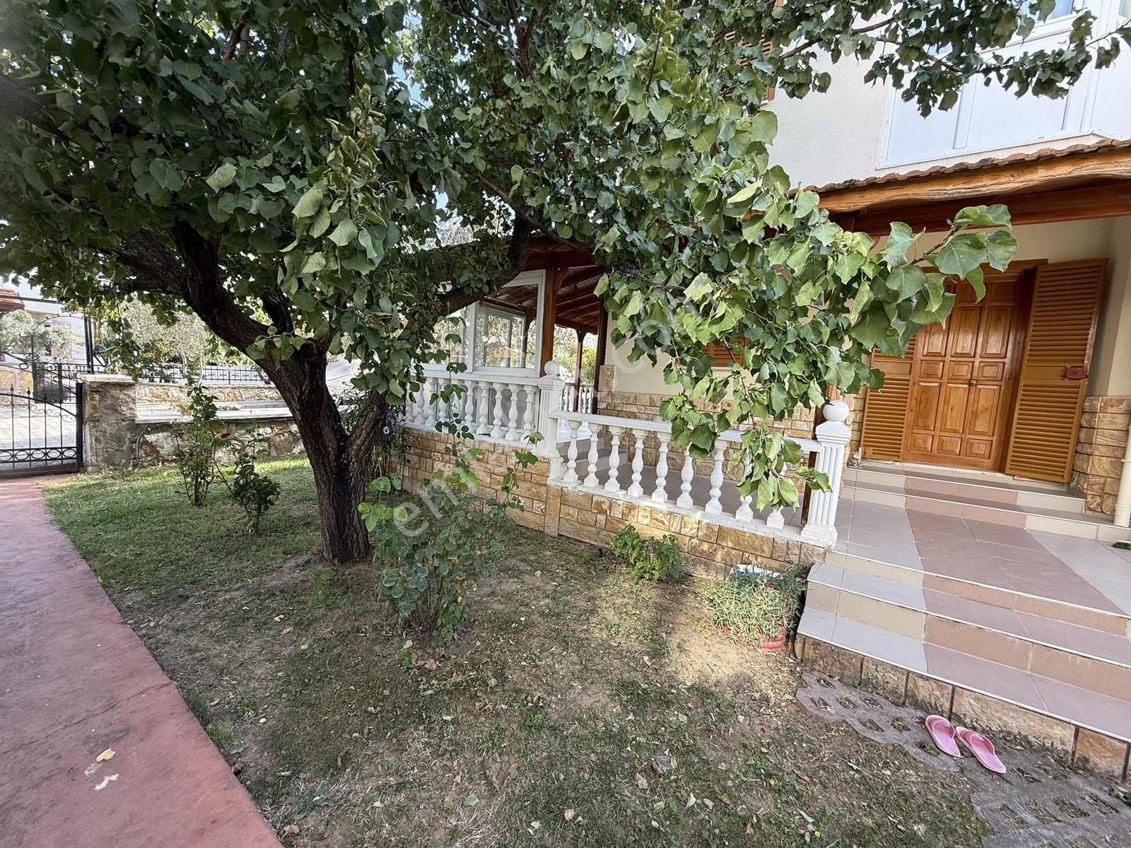 Kurallar Gayrimenkulden Denize Yürüyüş Mesafesinde Villa — fotoğraf 3