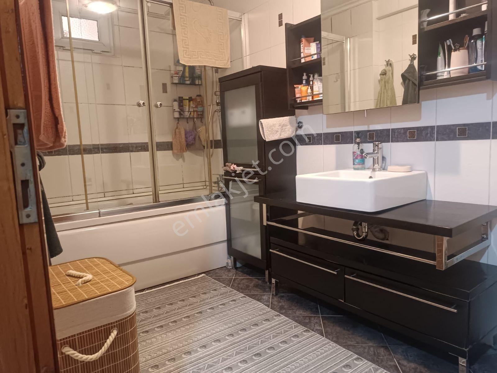 Bakırköy Zuhuratbaba Da 3+1 130m2 Bürüt Kullanım Alanlı Daire — fotoğraf 5