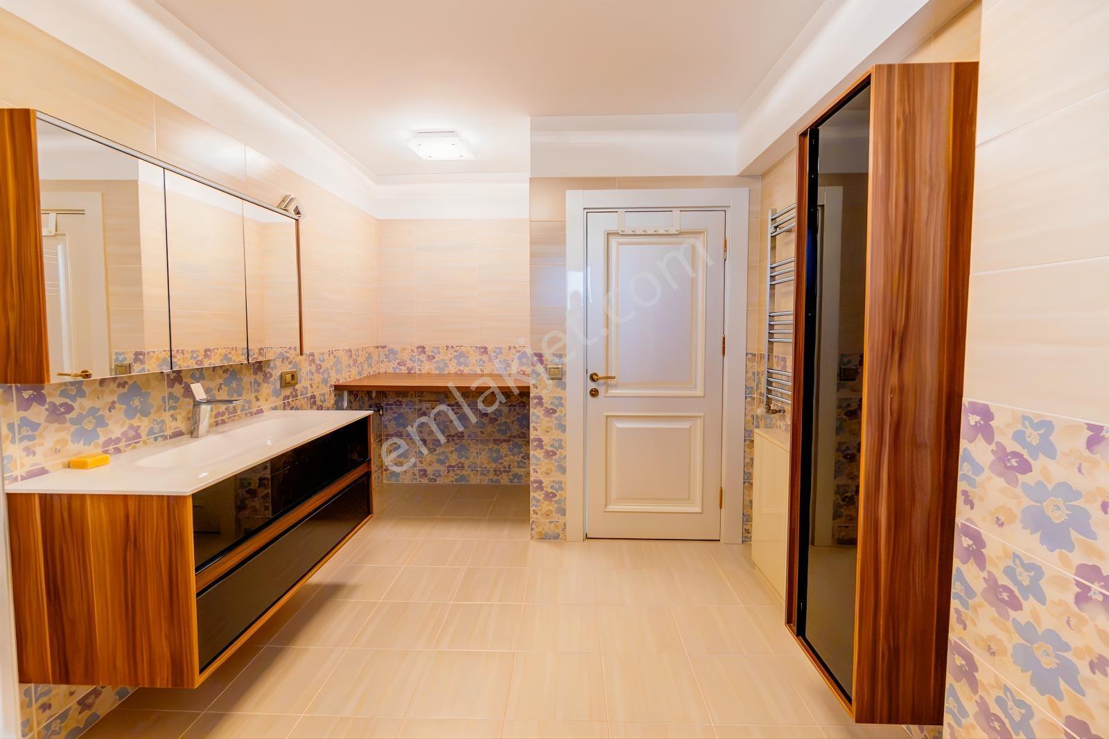 Remax Advantage'den 19 Mayıs Mh Asansörlü Ve Prestijli Villa — fotoğraf 17