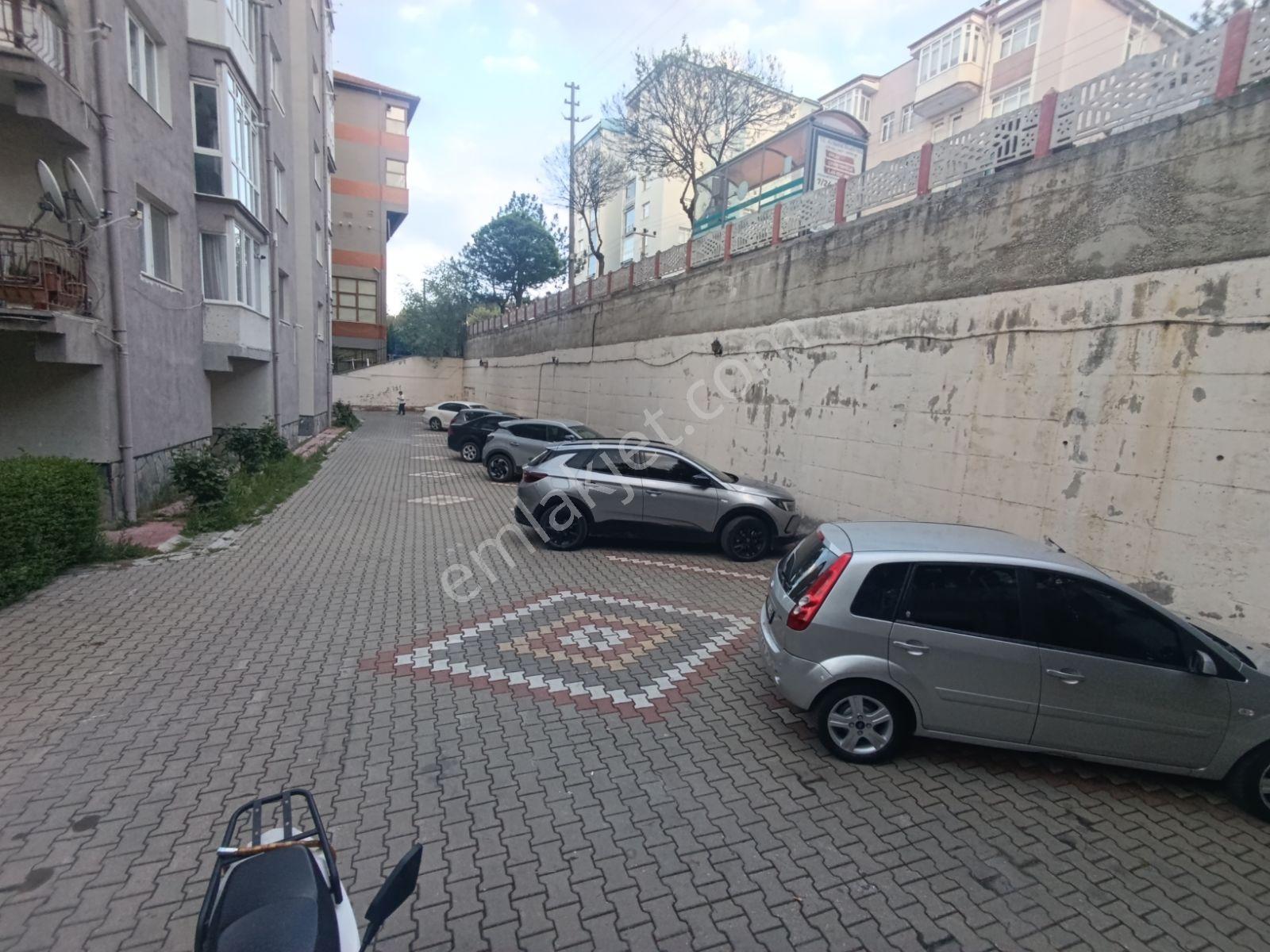 Kökoğlu Gayrimenkul'den Atakentte Arakat 3+1 Daire — fotoğraf 9