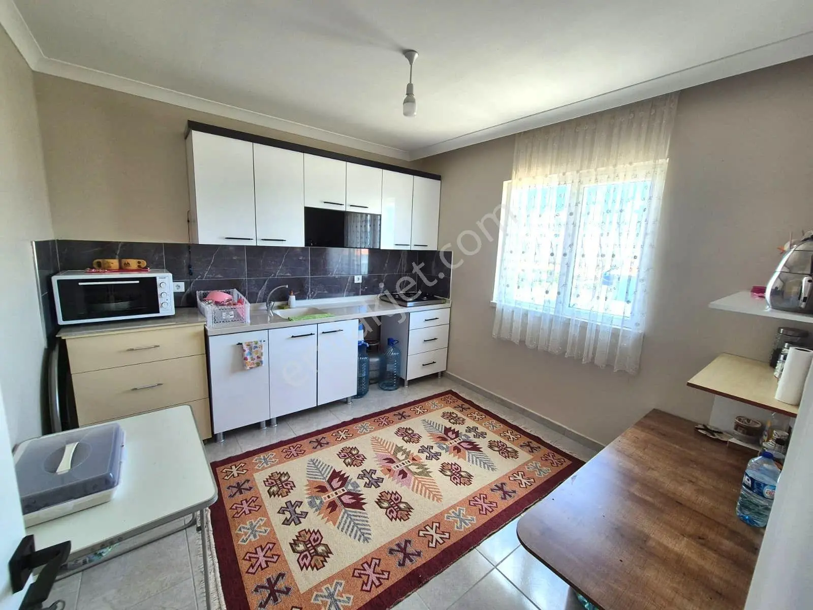Aydıncık'ta 800m2 Arsa İçin'de 2+1 Evli Elektirik Su Aktif Bahçe — fotoğraf 5