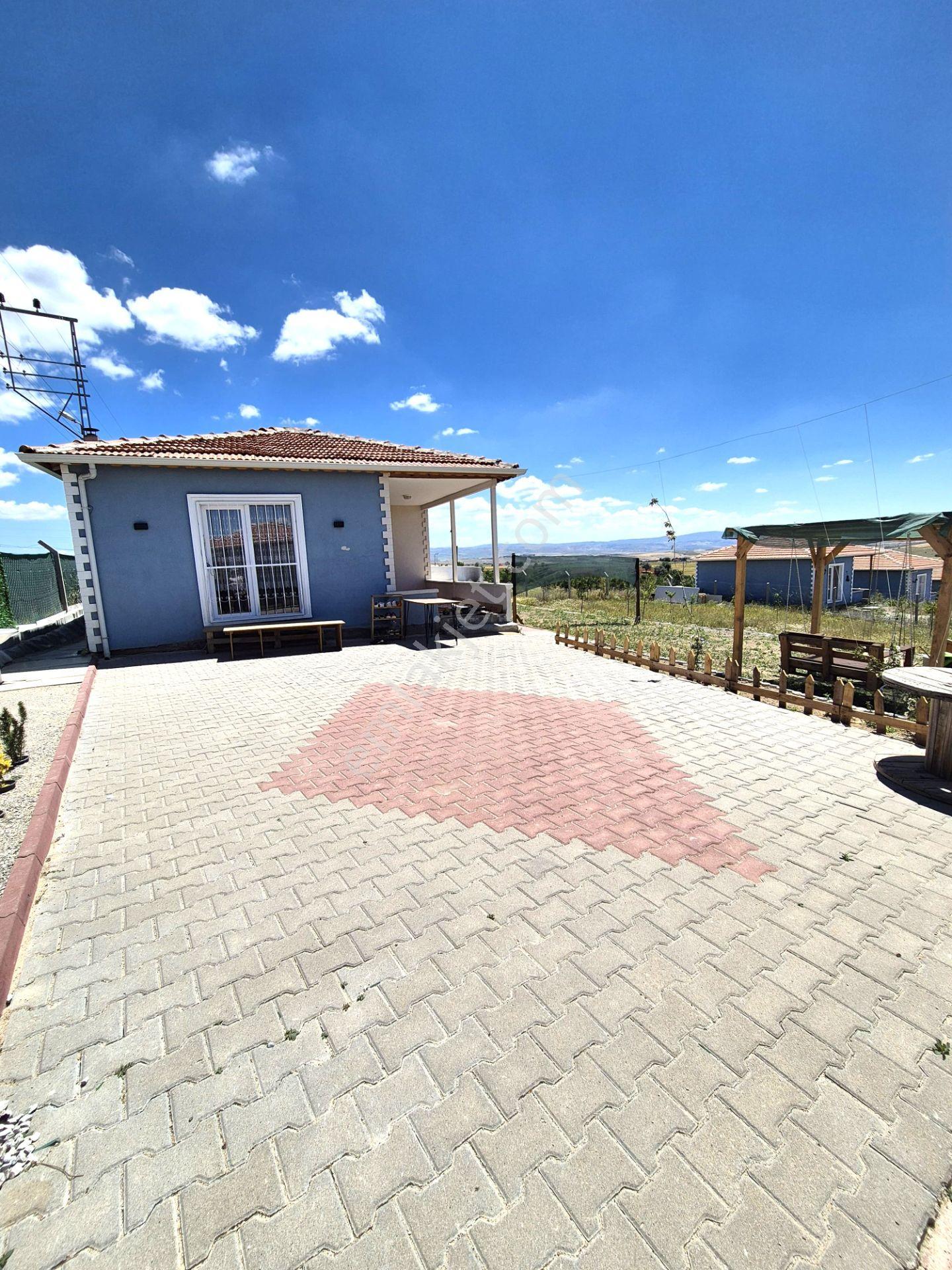 Aydıncık'ta 800m2 Arsa İçin'de 2+1 Evli Elektirik Su Aktif Bahçe — fotoğraf 14