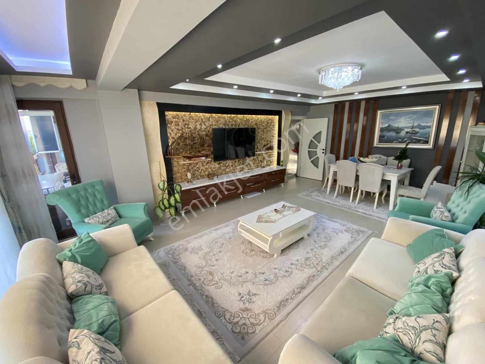 Yalova Adnan Menderes Mah. Satılık 3+1 Net 160 M2 Depolu Daire — fotoğraf 2