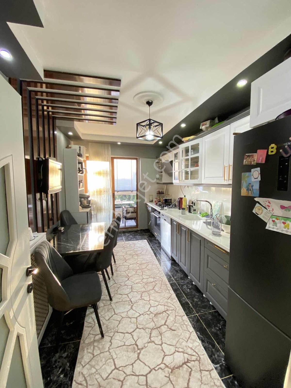 Yalova Adnan Menderes Mah. Satılık 3+1 Net 160 M2 Depolu Daire — fotoğraf 4