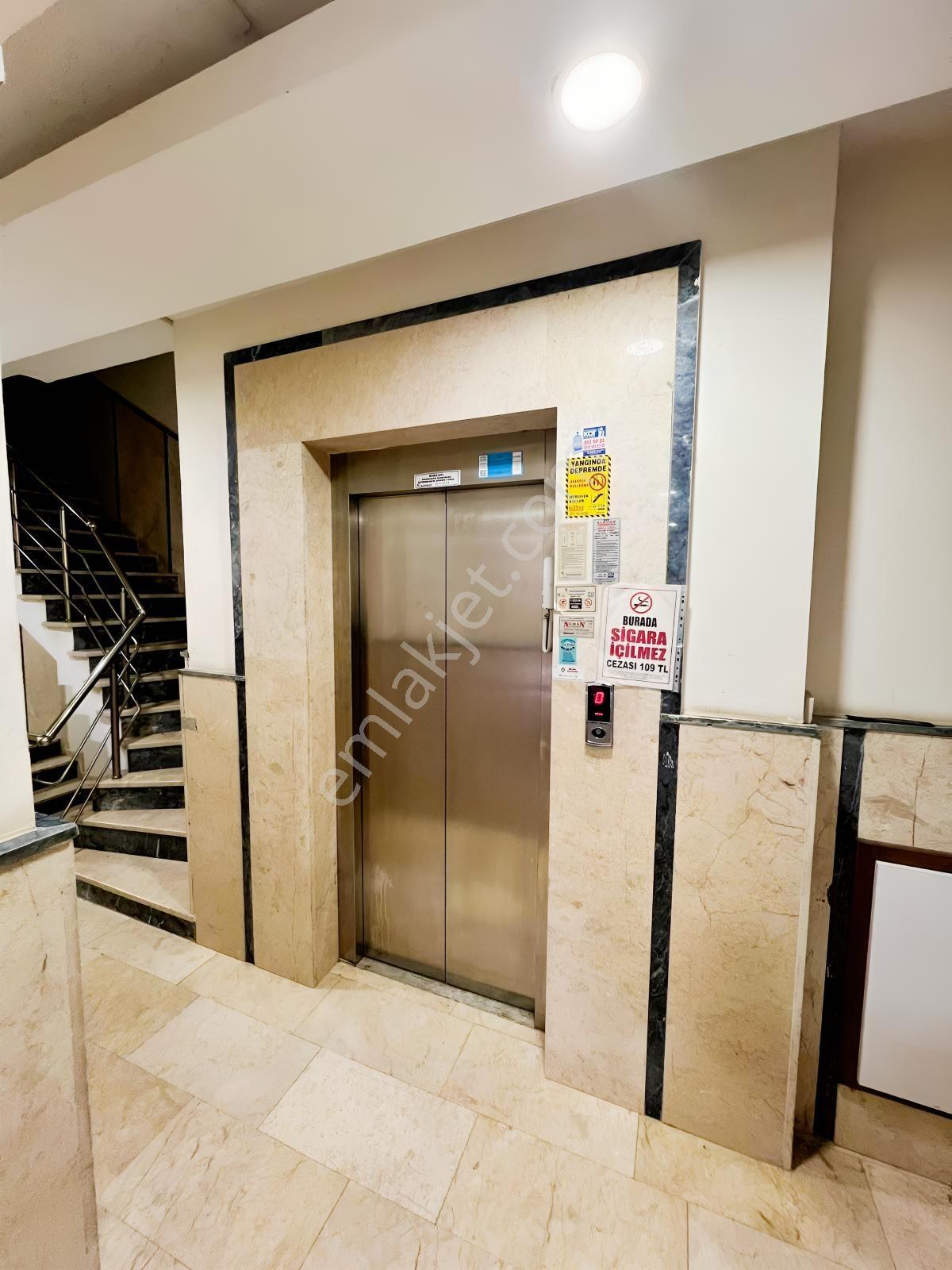 Yalova Çiftlikköy'de Satılık 4+1 Dubleks Daire — fotoğraf 9