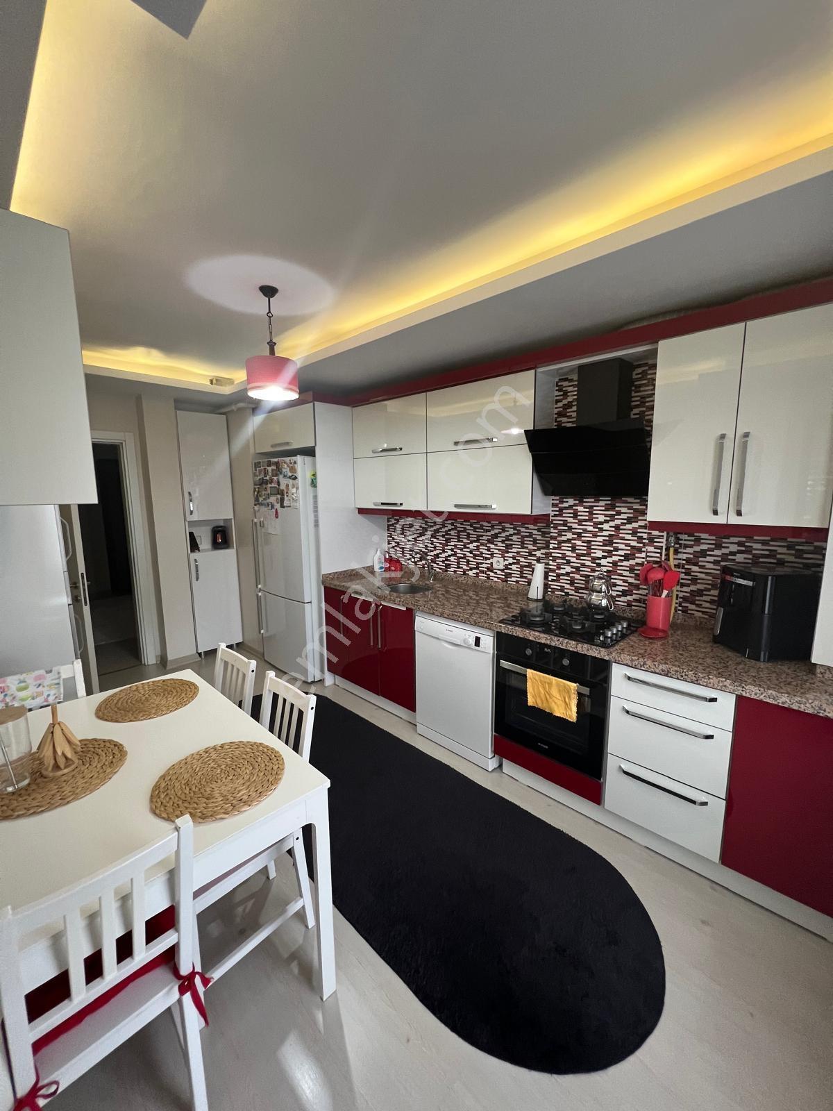 Yalova Çiftlikköy'de Satılık 4+1 Dubleks Daire — fotoğraf 15