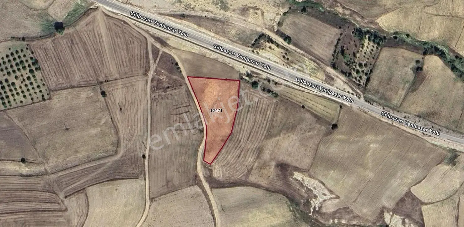 Bilecik/yenipazar/ Belkese Köyü/ Anayol Kenarı 5348 M2 Tarla — fotoğraf 5