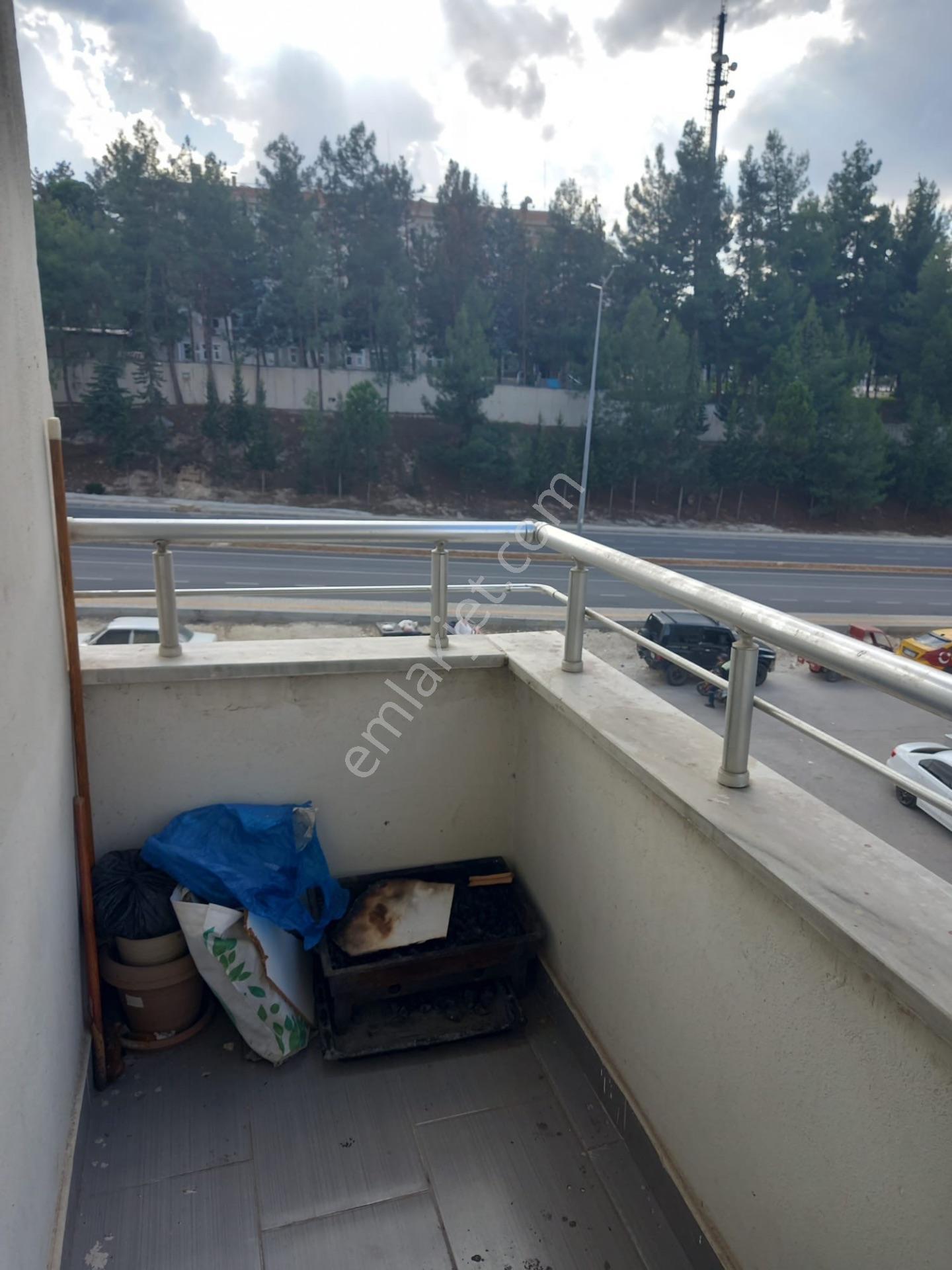 Çözüm Gayrimenkul 2+1 Eşyalı — fotoğraf 2