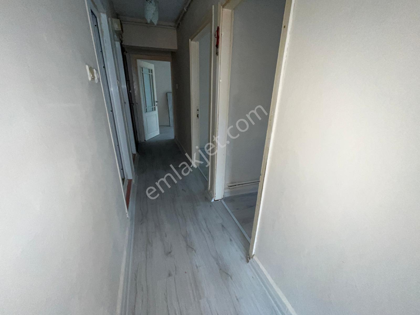 Türkmen Emlak'tan Satılık 2+1 Balkonlu Cadde Üzeri 2 Kat — fotoğraf 33