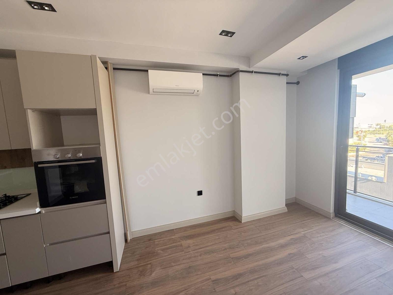 Konyaaltı'nda Sıfır Site İçerisinde Satılık 1+1 Daire — fotoğraf 5